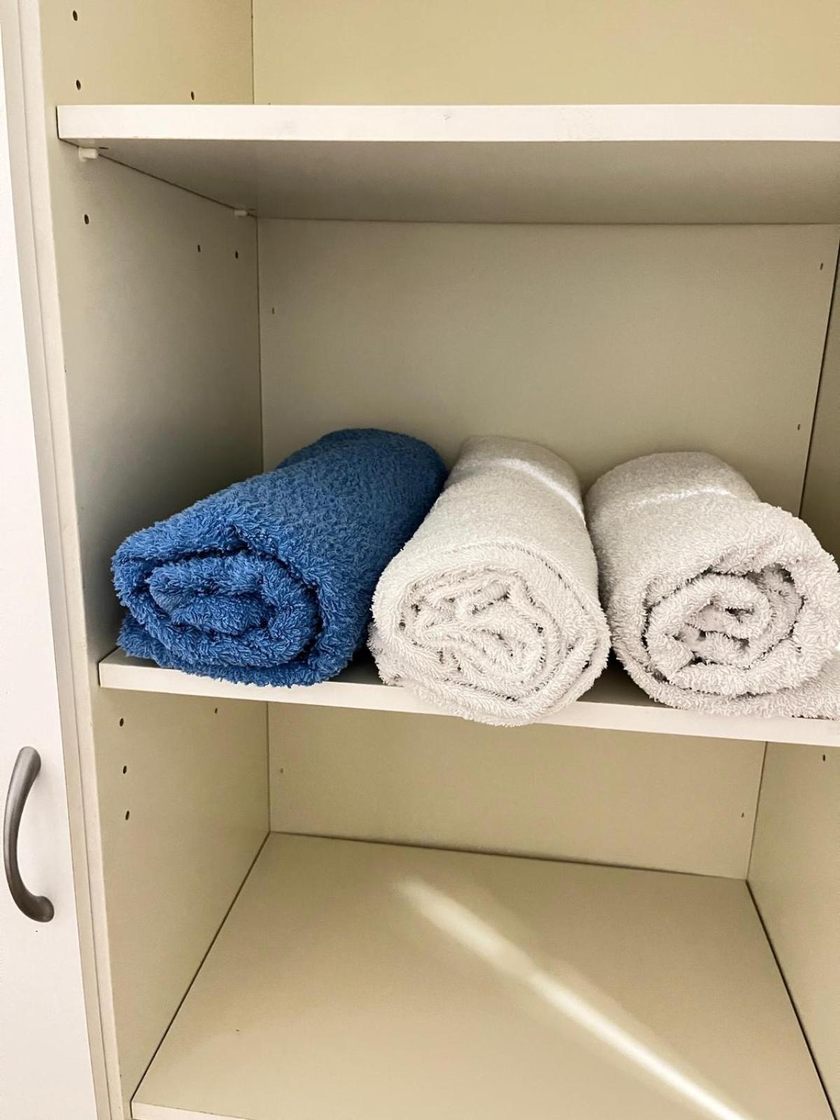 Private Rooms Near Metro, Free Parking,Direct Bus From Airport 헬싱키 외부 사진