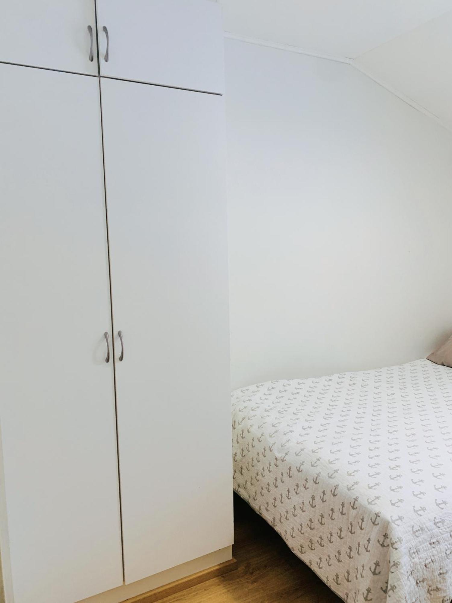 Private Rooms Near Metro, Free Parking,Direct Bus From Airport 헬싱키 외부 사진